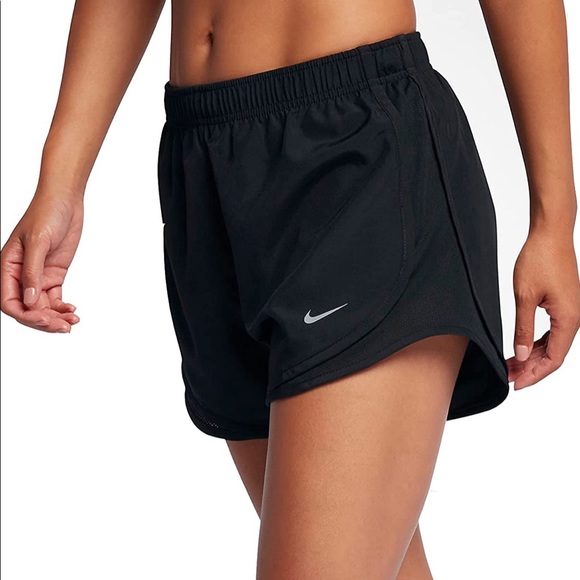 Nike Dri-FIT Shorts - Picture 4 of 5